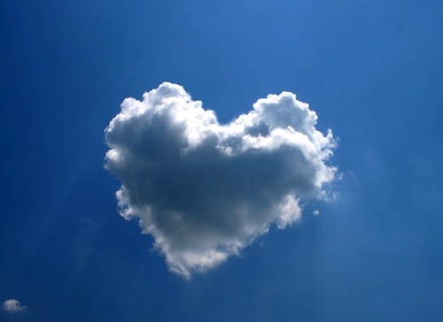 Heart_Cloud_2_by_HalitYesil